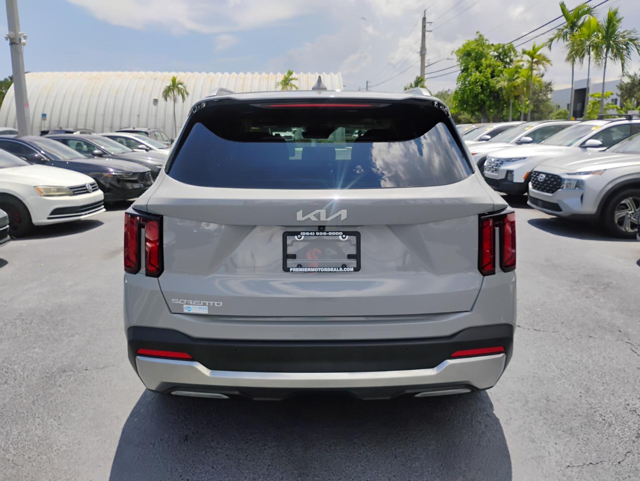 Kia Sorento S 2WD 2024