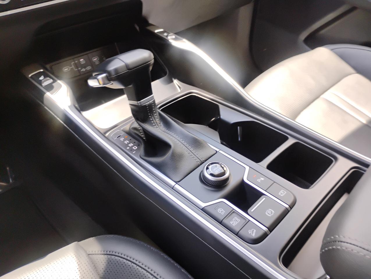 Kia Sorento S 2WD 2024
