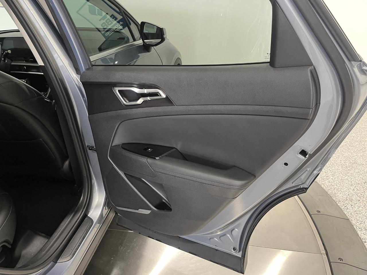 Kia Sportage EX FWD 2025