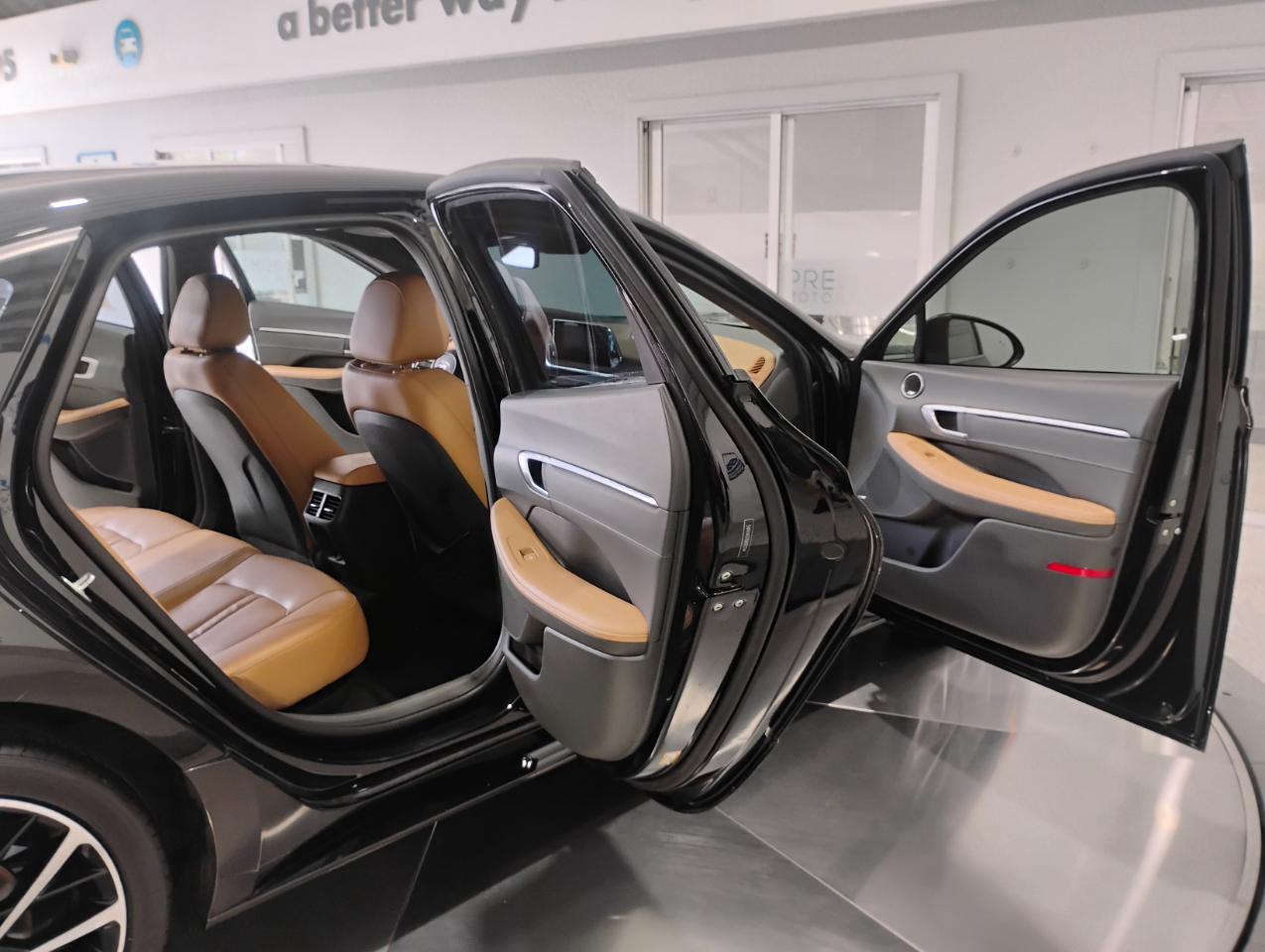 Hyundai Sonata Limited 2021