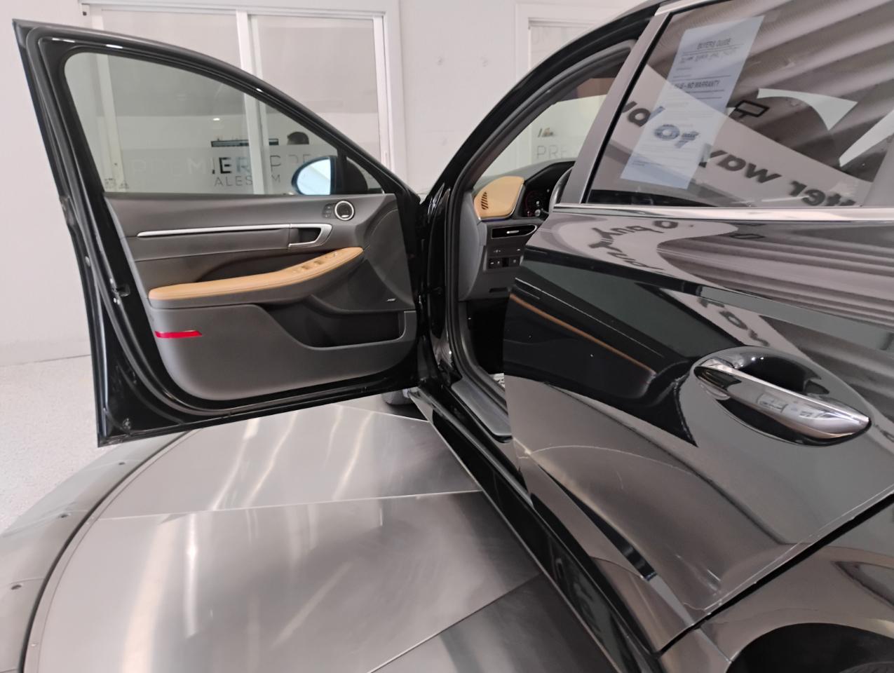 Hyundai Sonata Limited 2021