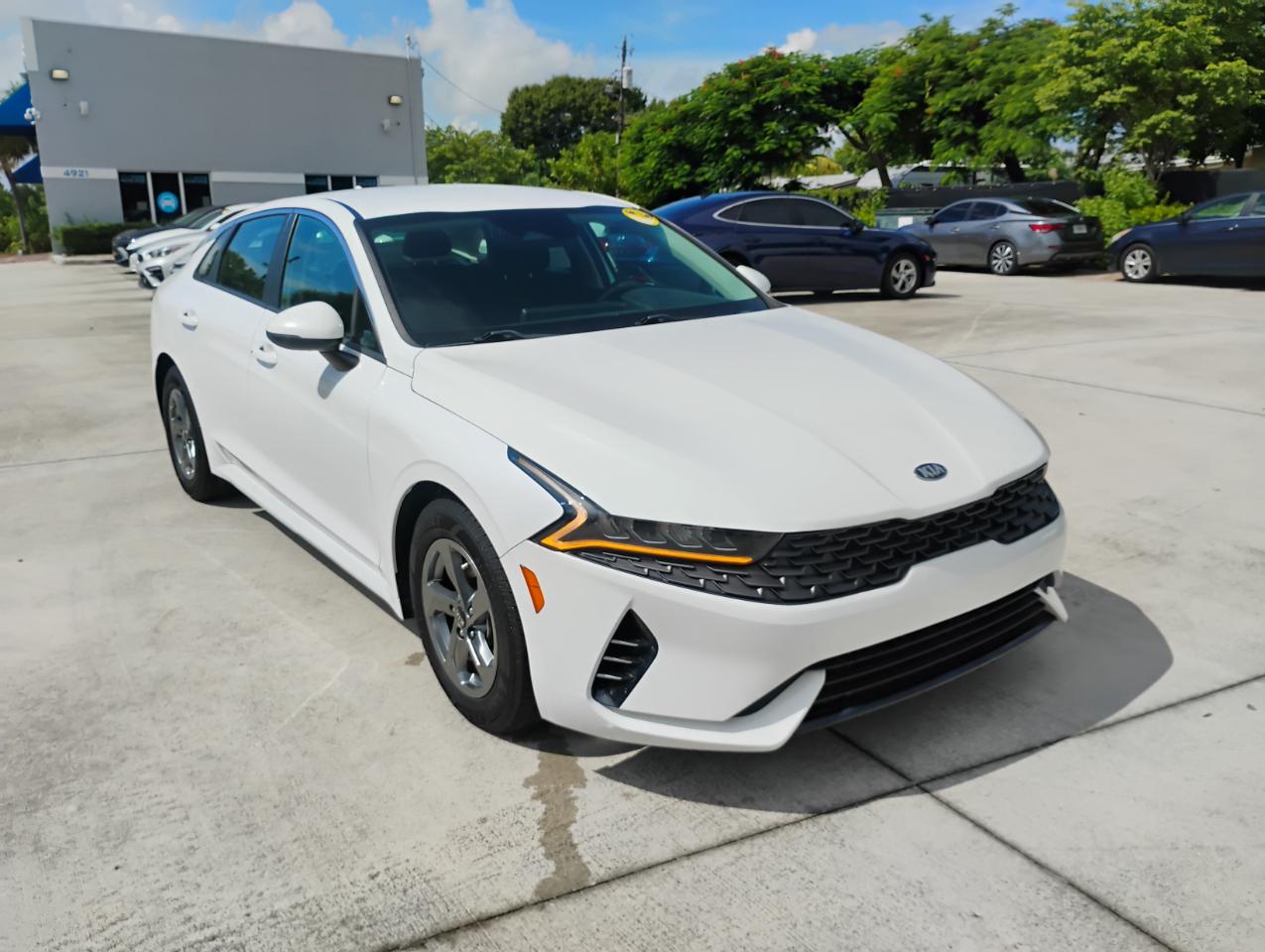 Kia K5 LXS 2021