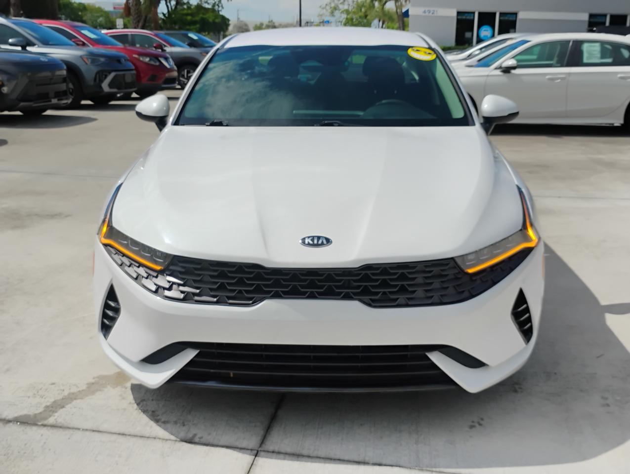Kia K5 LXS 2021