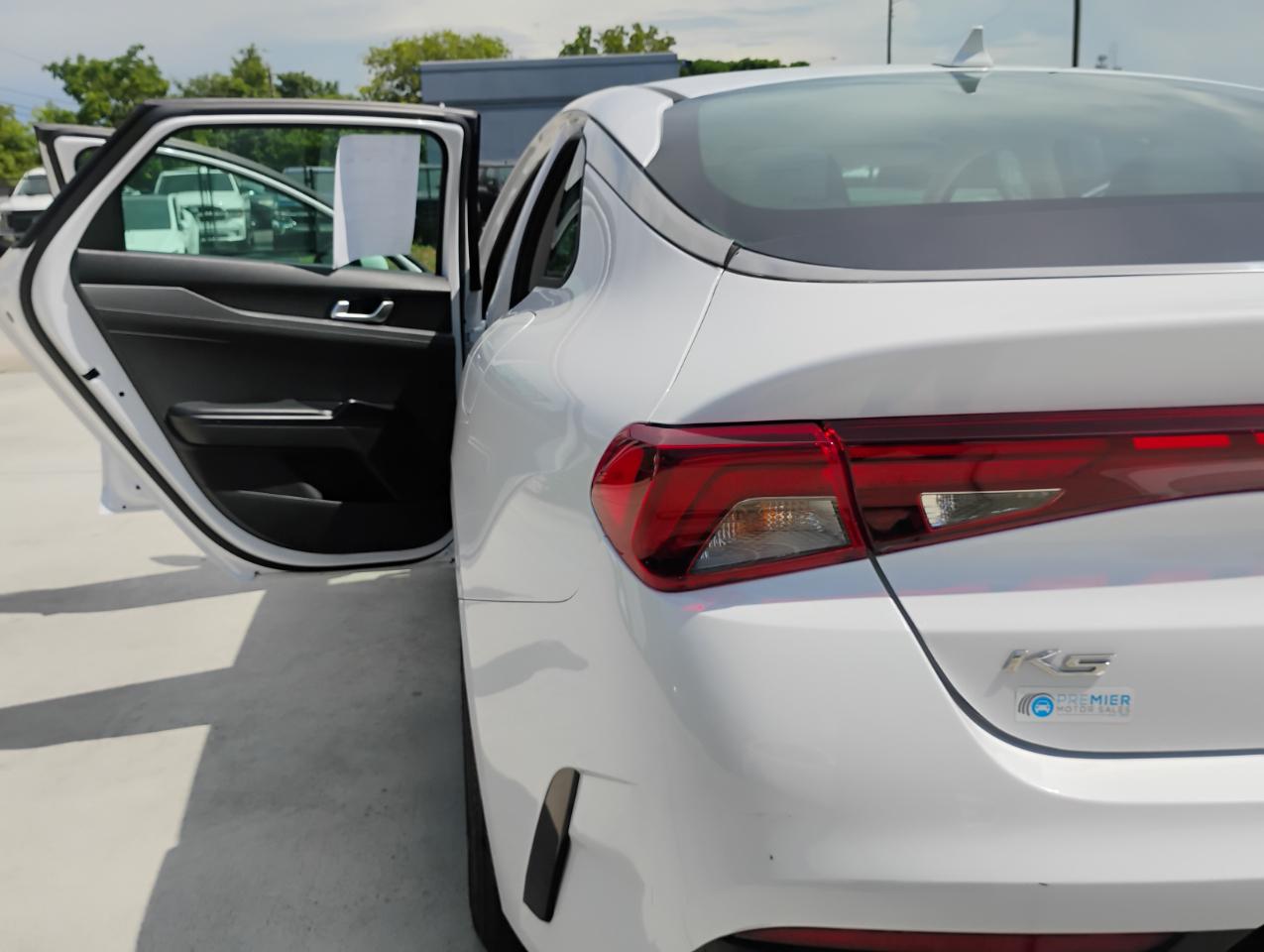 Kia K5 LXS 2021