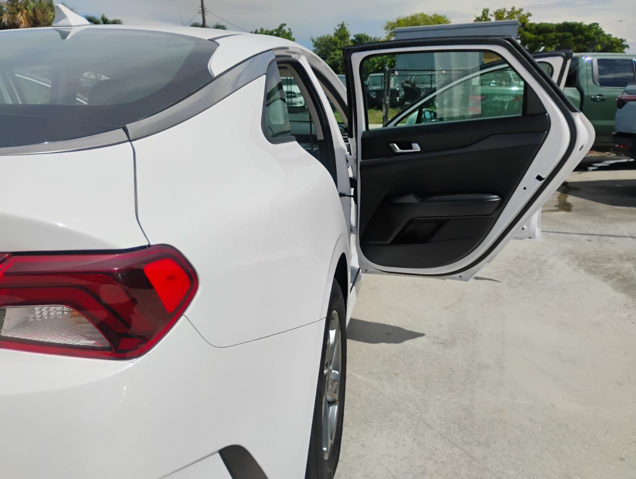 Kia K5 LXS 2021