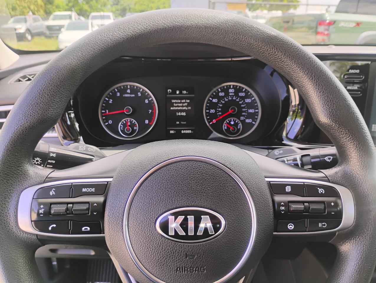 Kia K5 LXS 2021