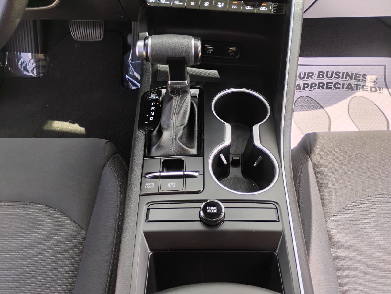 Kia K5 LXS 2021
