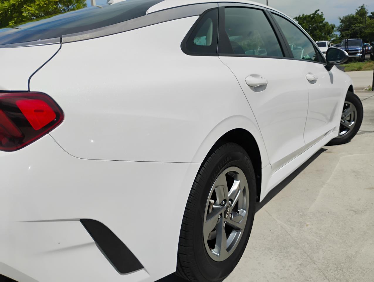 Kia K5 LXS 2021