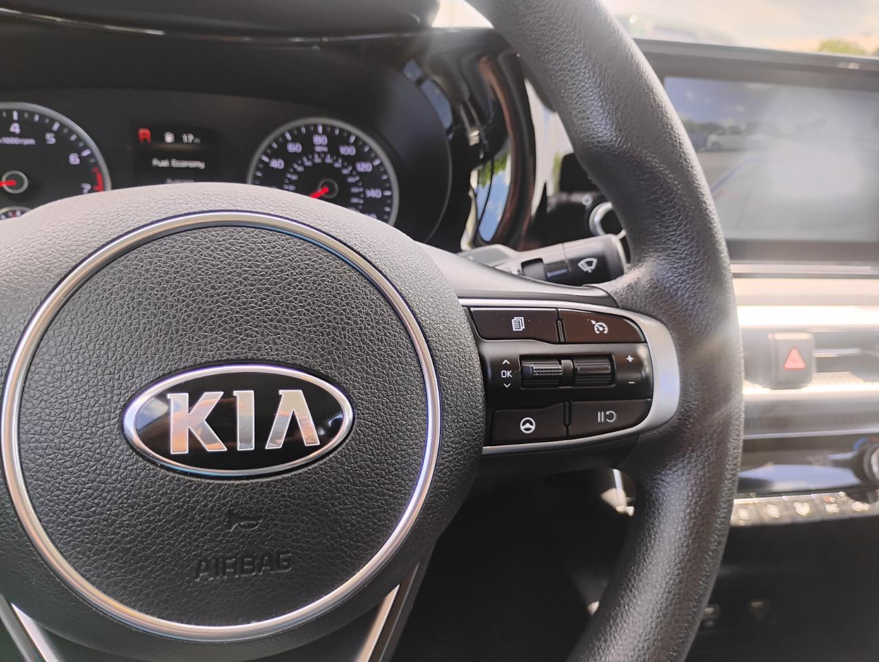 Kia K5 LXS 2021