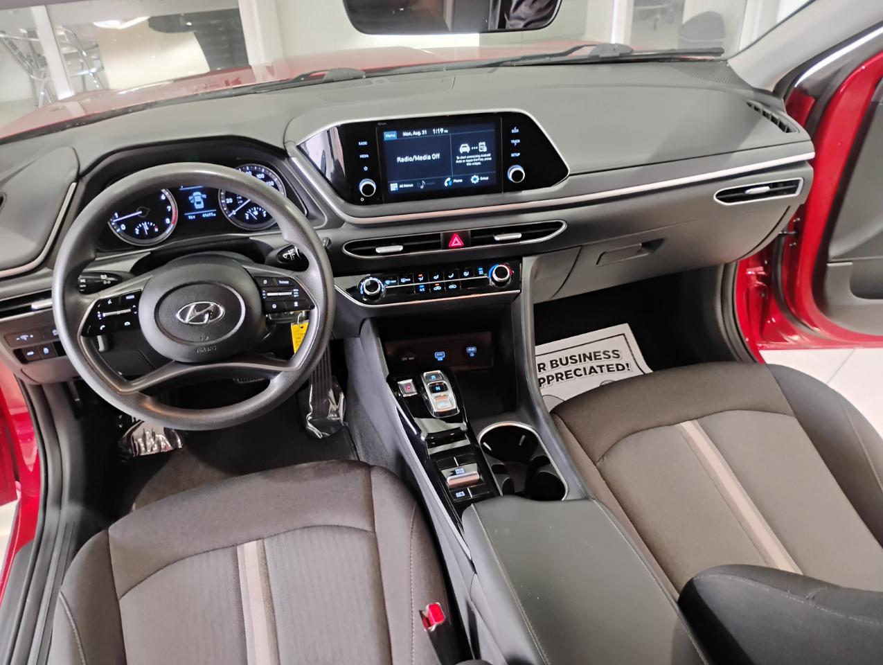 Hyundai Sonata SE 2021