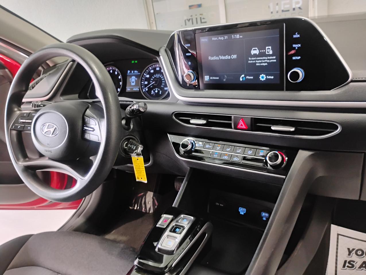 Hyundai Sonata SE 2021