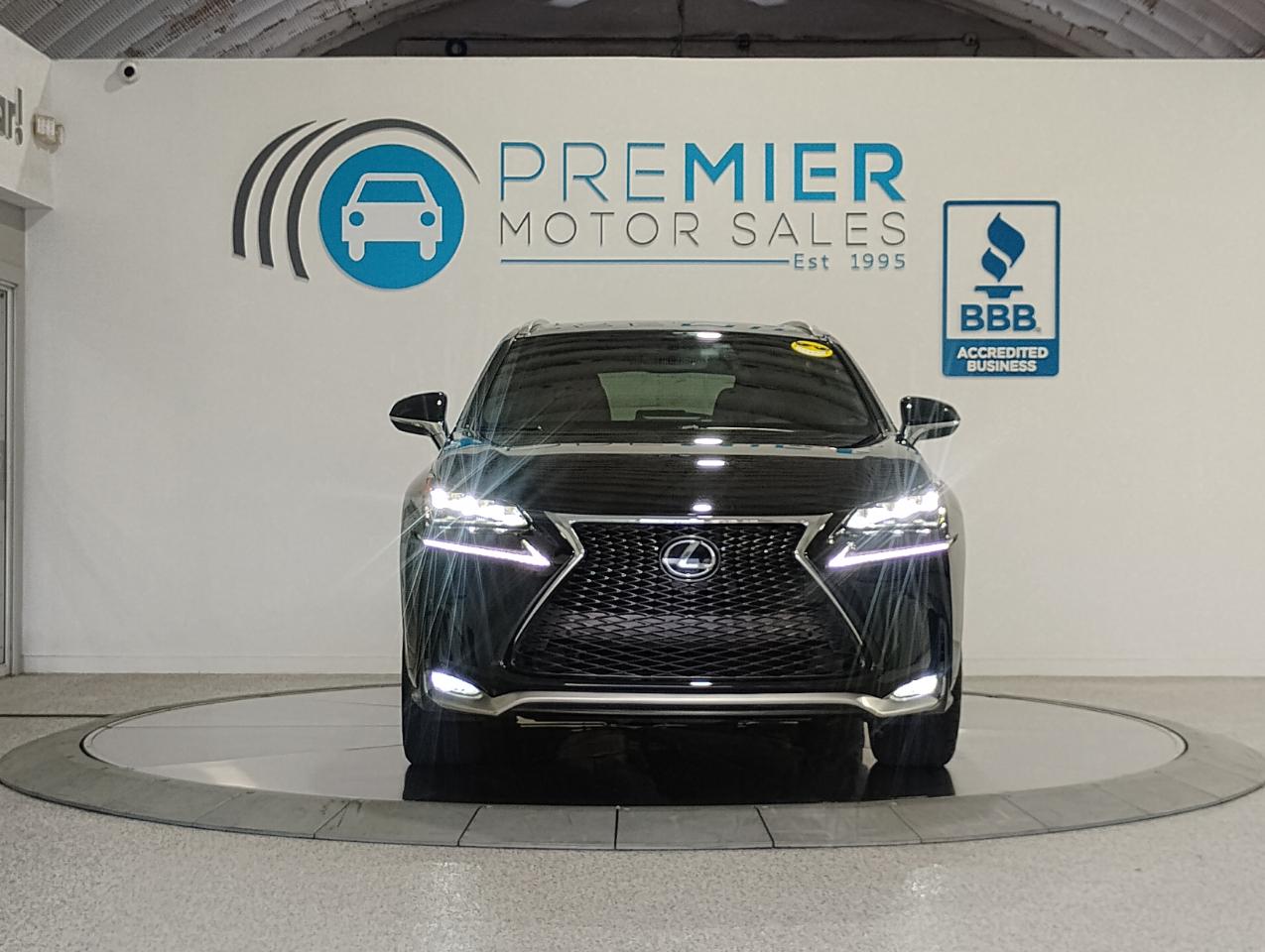 Lexus NX 200t FWD 2017