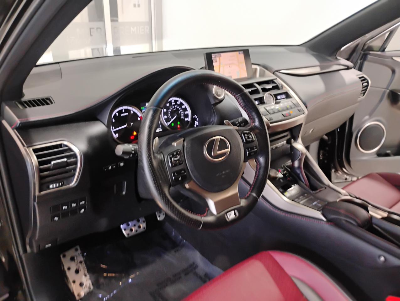 Lexus NX 200t FWD 2017