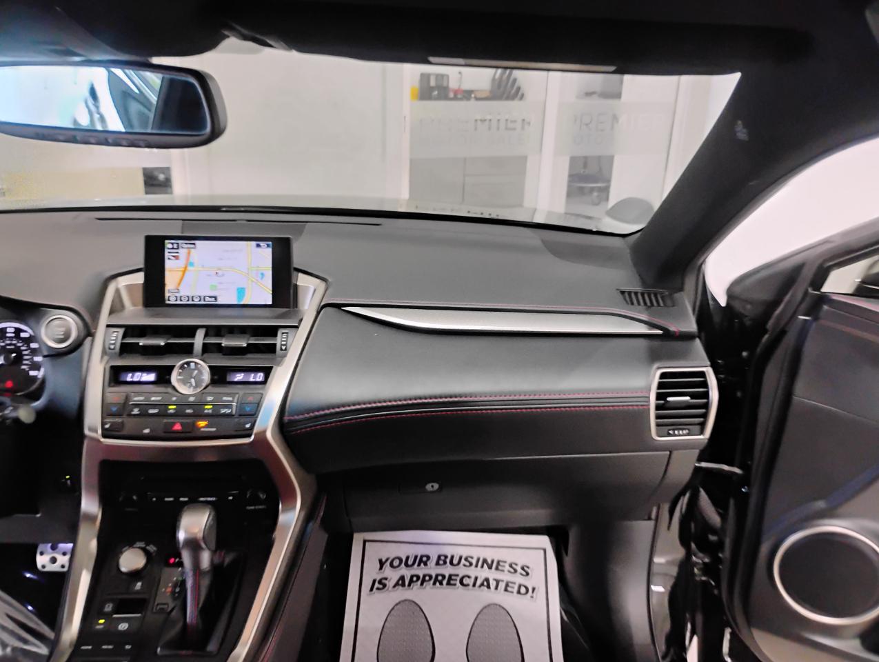 Lexus NX 200t FWD 2017