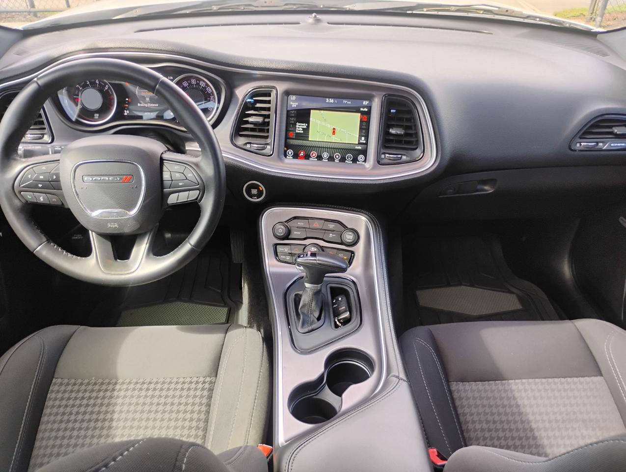 Dodge Challenger R/T Plus 2017