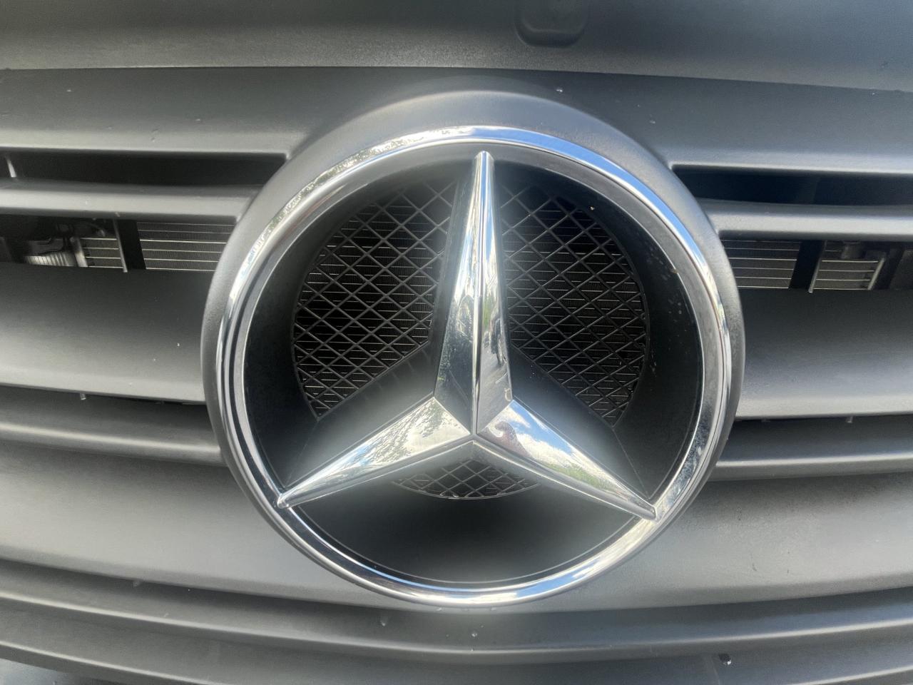 Mercedes-Benz Sprinter  2023