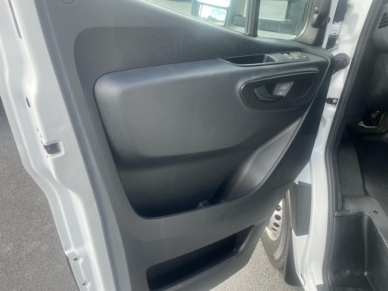 Mercedes-Benz Sprinter  2023