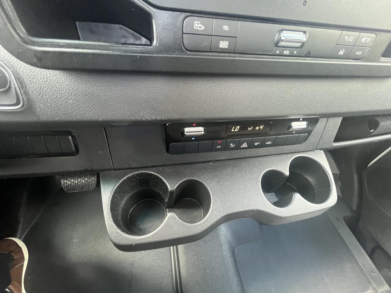 Mercedes-Benz Sprinter  2023