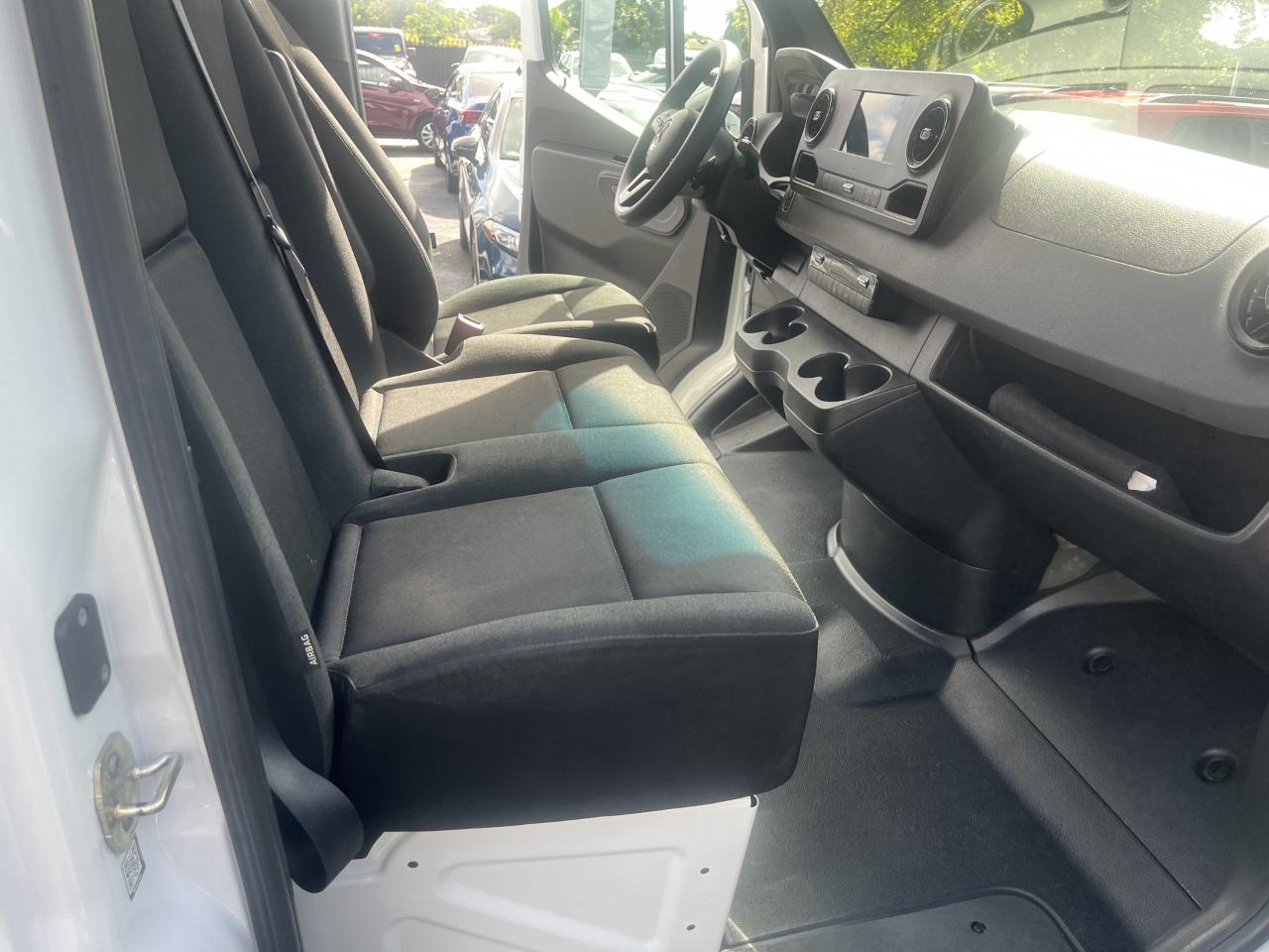 Mercedes-Benz Sprinter  2023