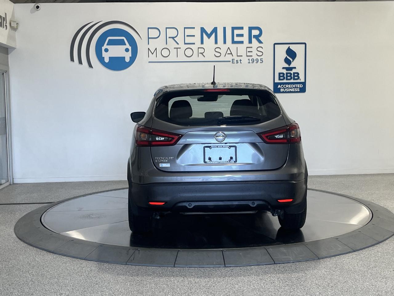 Nissan Rogue Sport FWD SV 2021