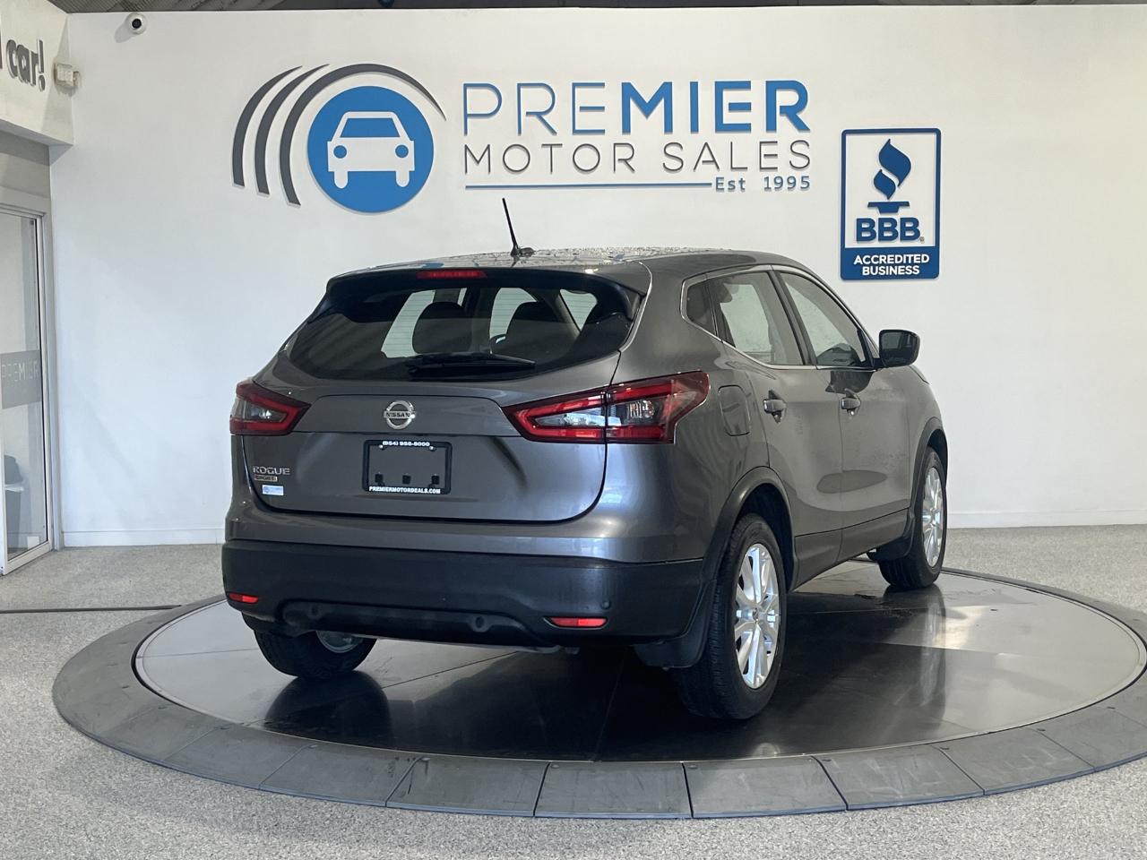 Nissan Rogue Sport FWD SV 2021