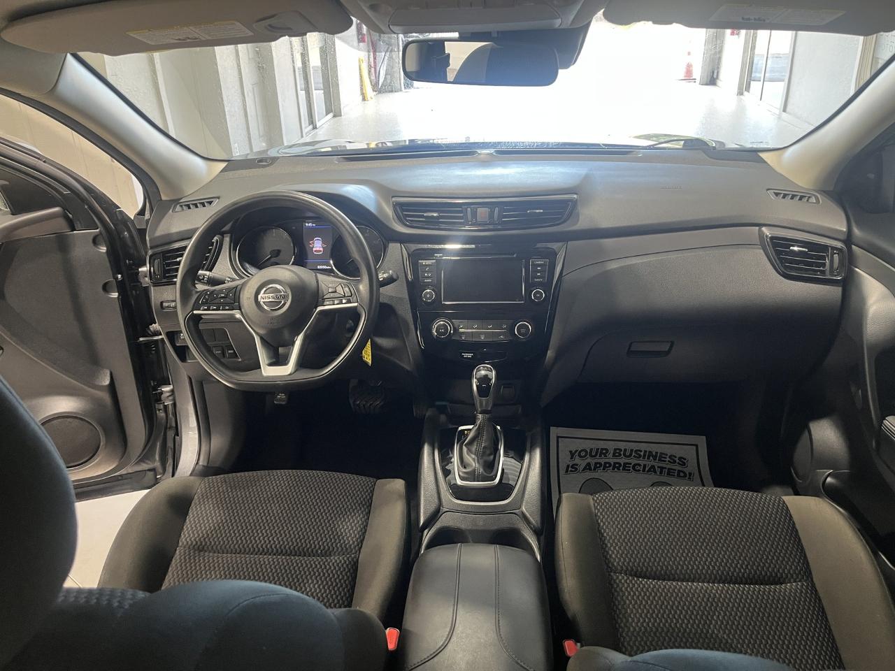 Nissan Rogue Sport FWD SV 2021