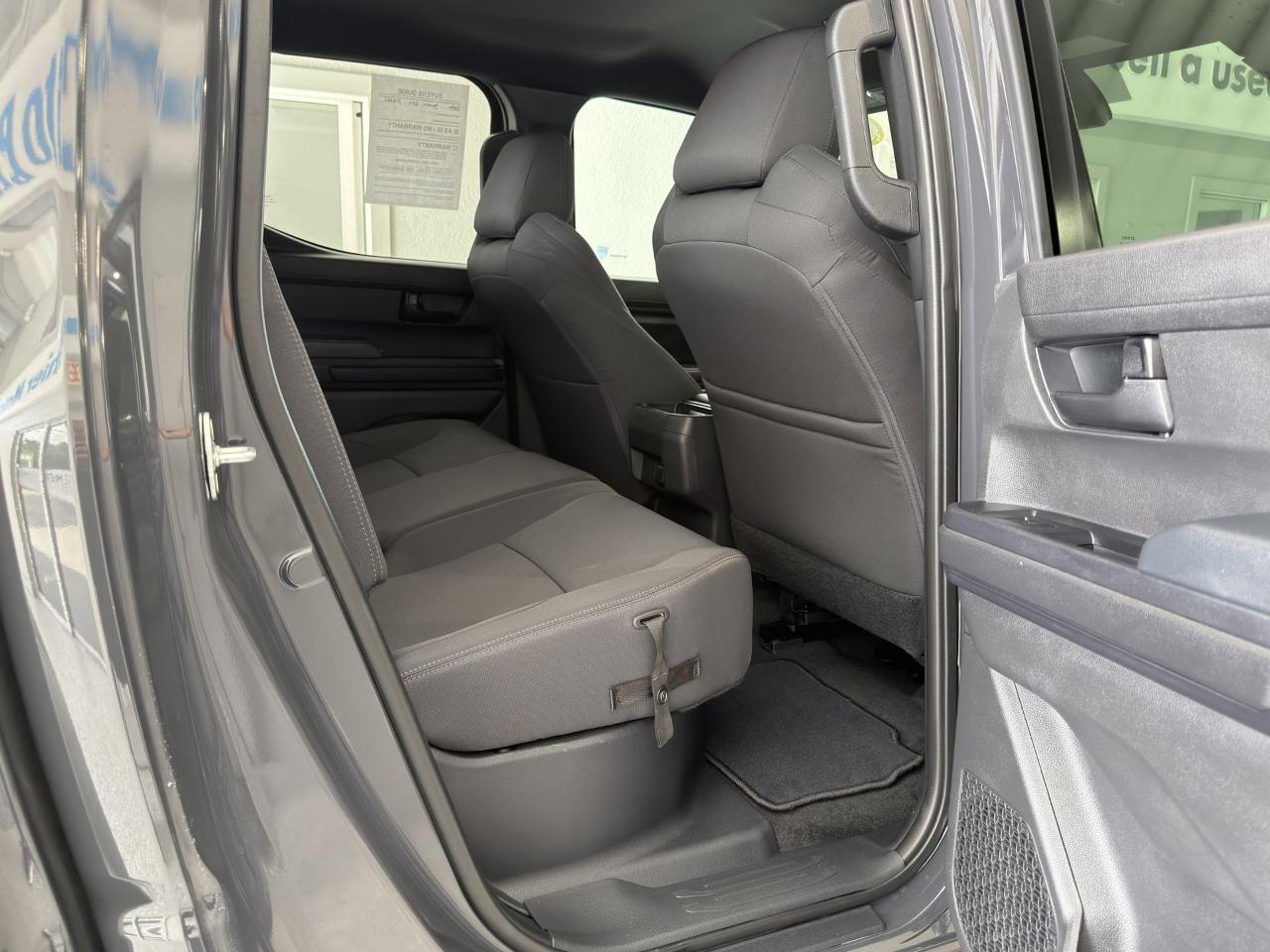 Toyota Tacoma SR5 Double Cab 2WD 2024