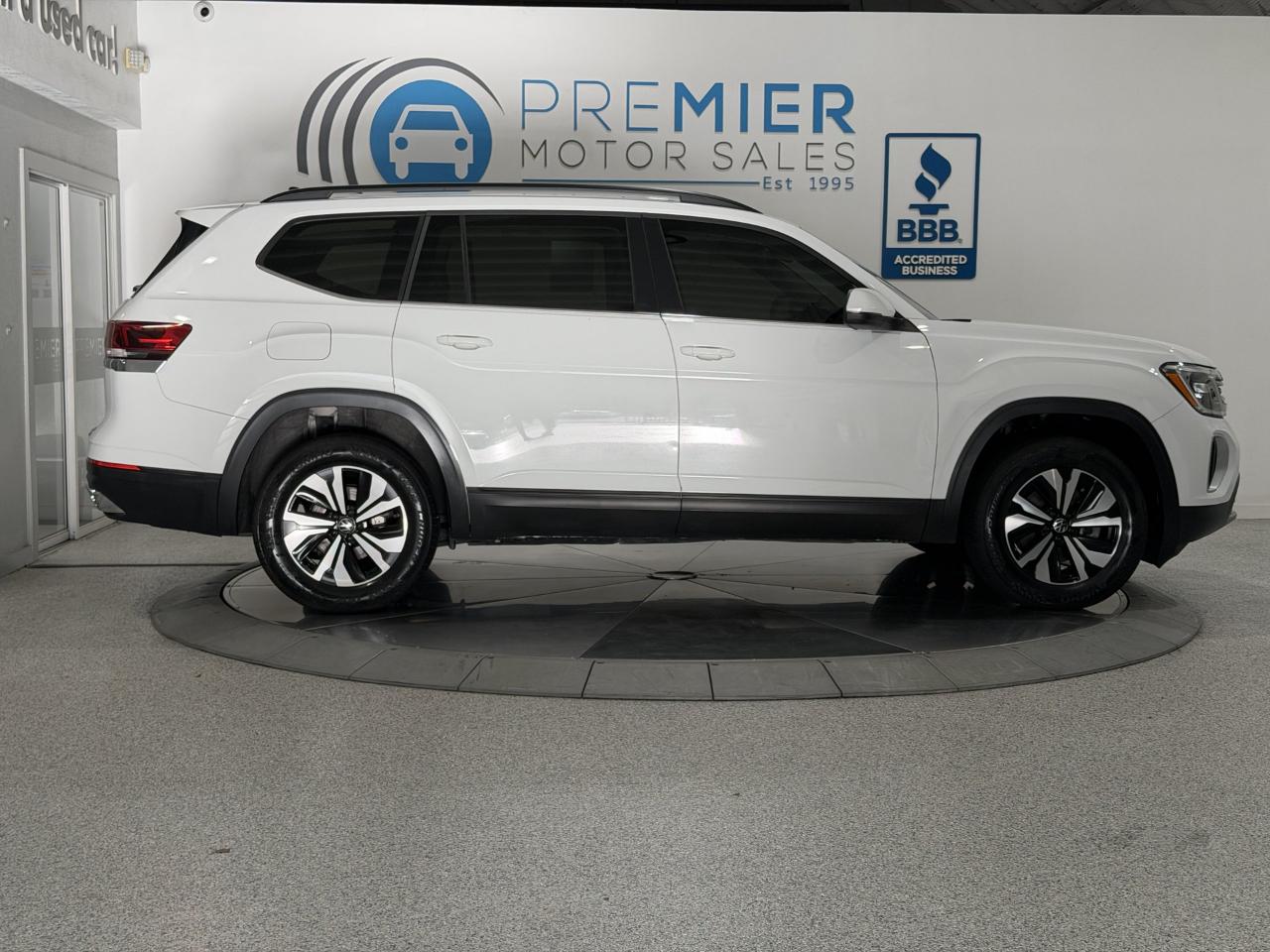 Volkswagen Atlas SE 2024