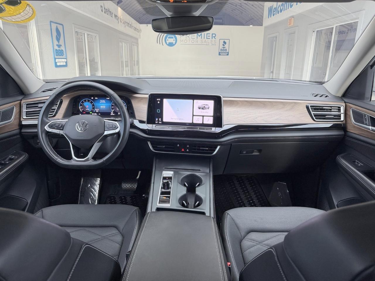 Volkswagen Atlas SE 2024