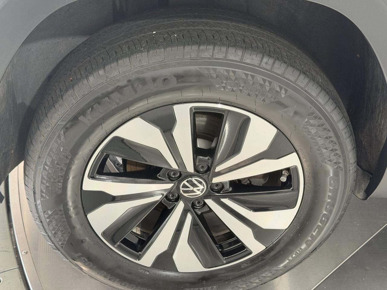 Volkswagen Atlas SE 2024