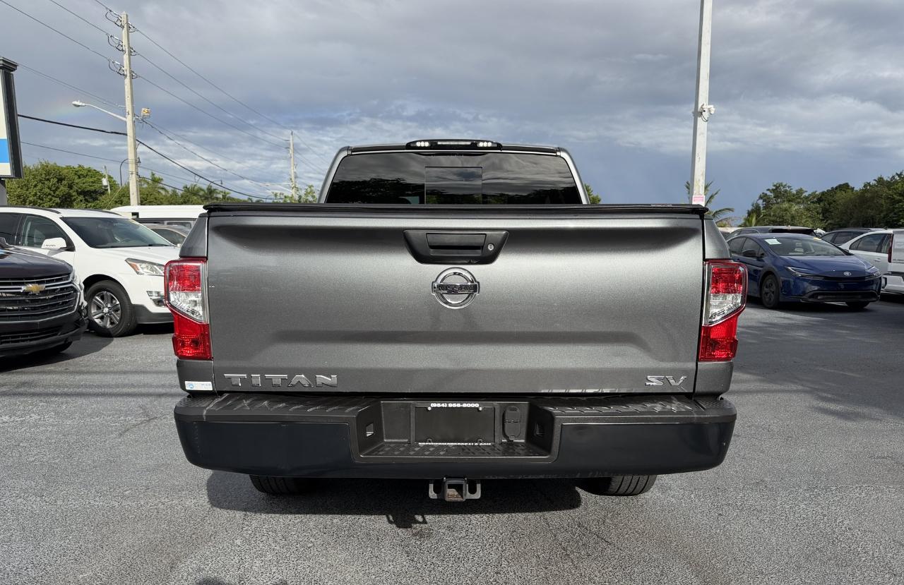 Nissan Titan S Crew Cab 2WD 2017