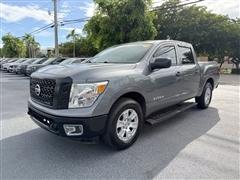 2017 Nissan Titan 