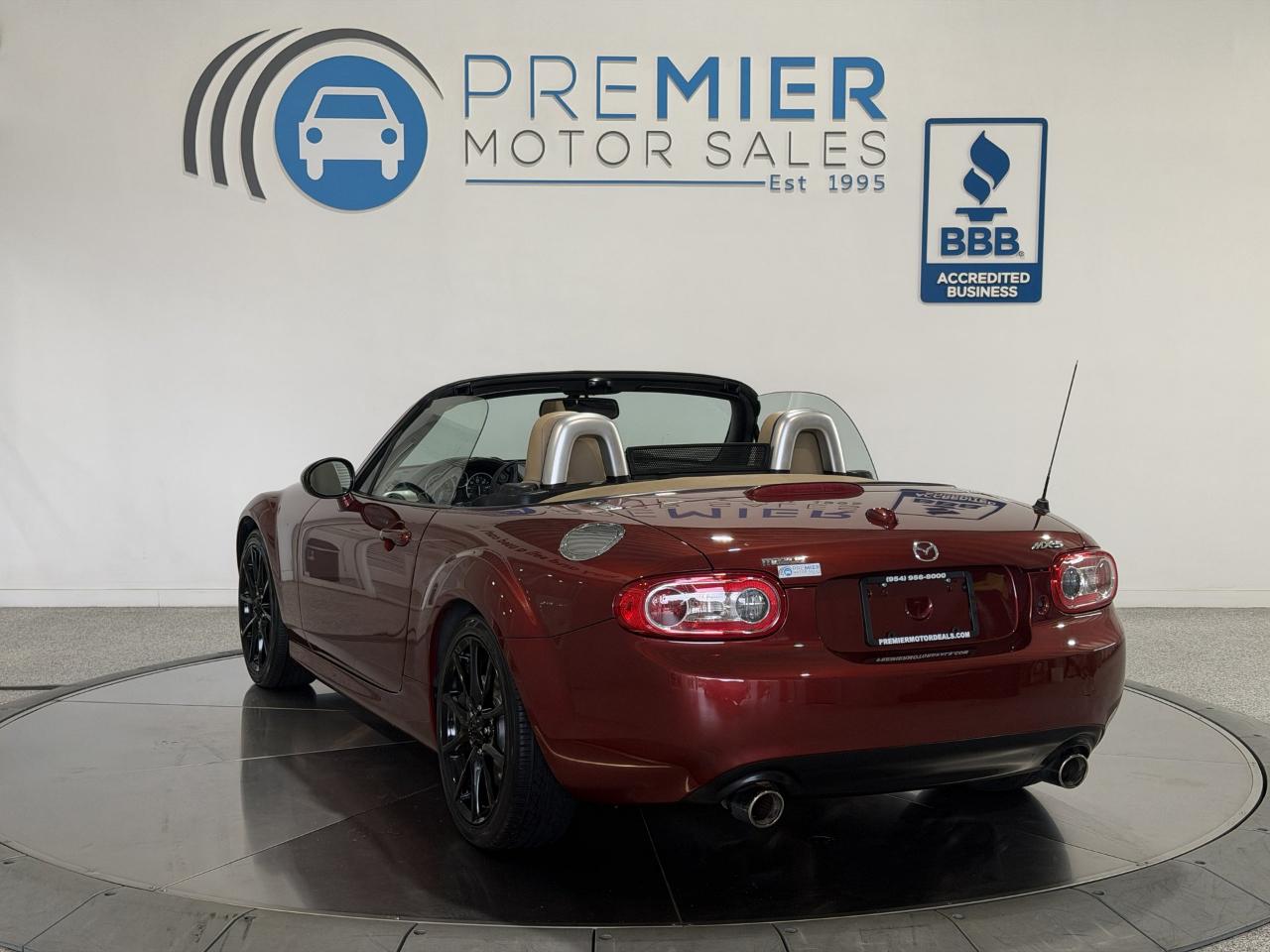 Mazda MX-5 Miata Grand Touring 2009