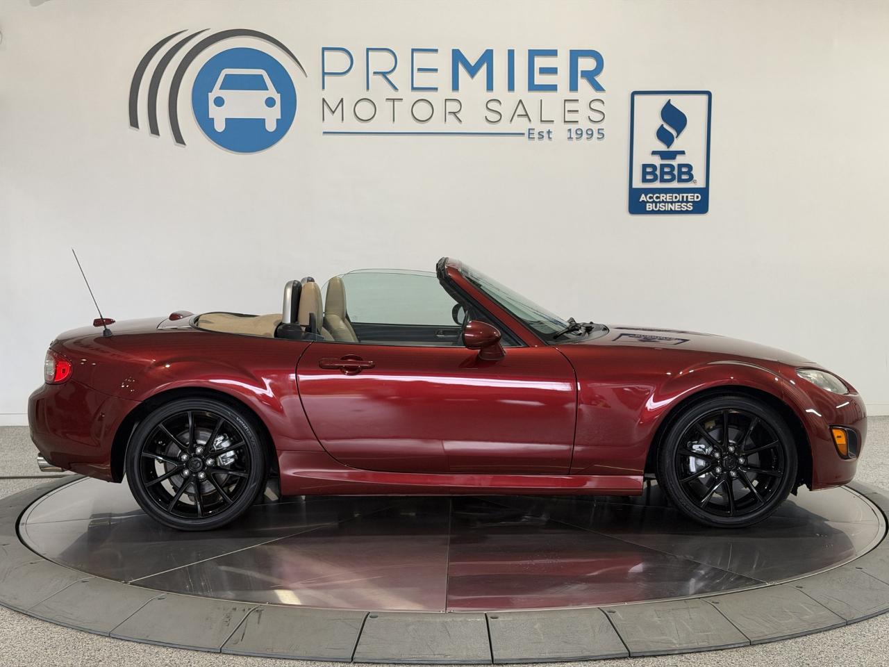 Mazda MX-5 Miata Grand Touring 2009