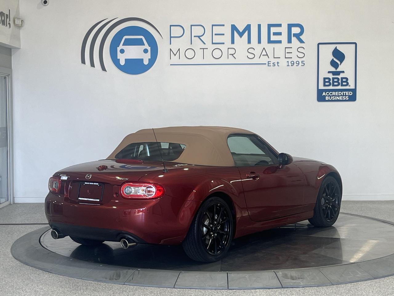 Mazda MX-5 Miata Grand Touring 2009