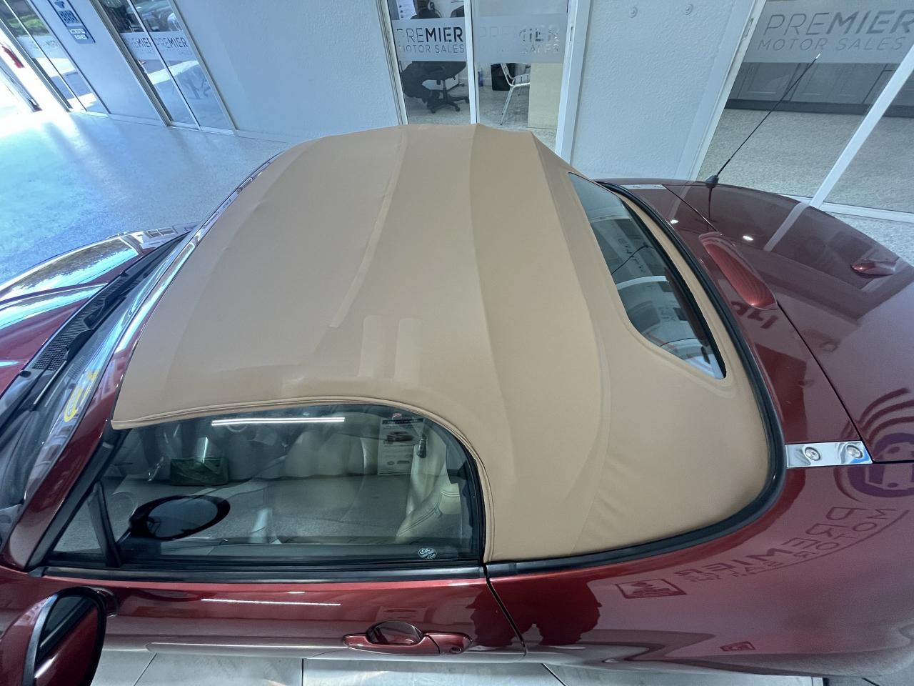 Mazda MX-5 Miata Grand Touring 2009