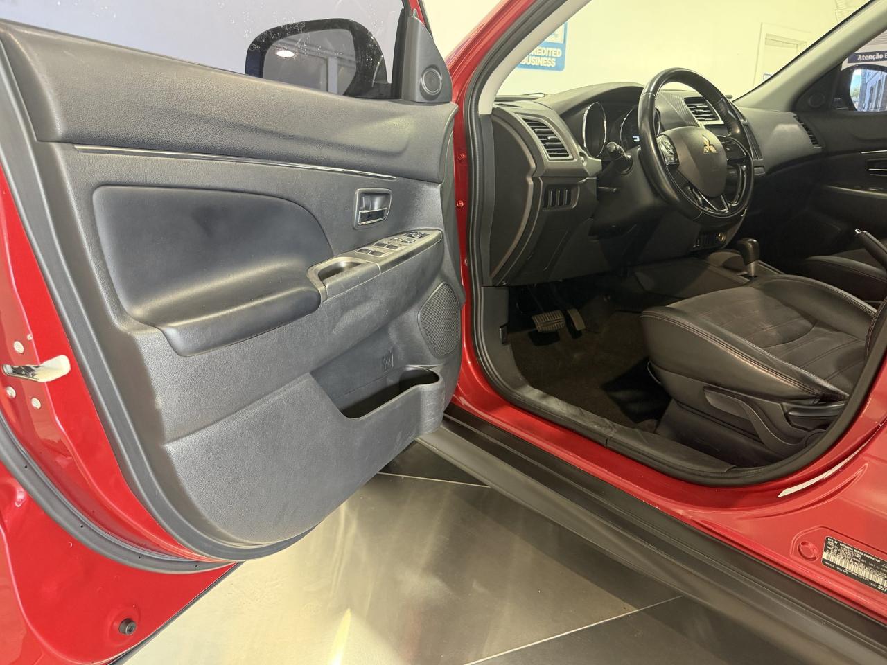 Mitsubishi Outlander Sport 2.4 SE CVT 2018