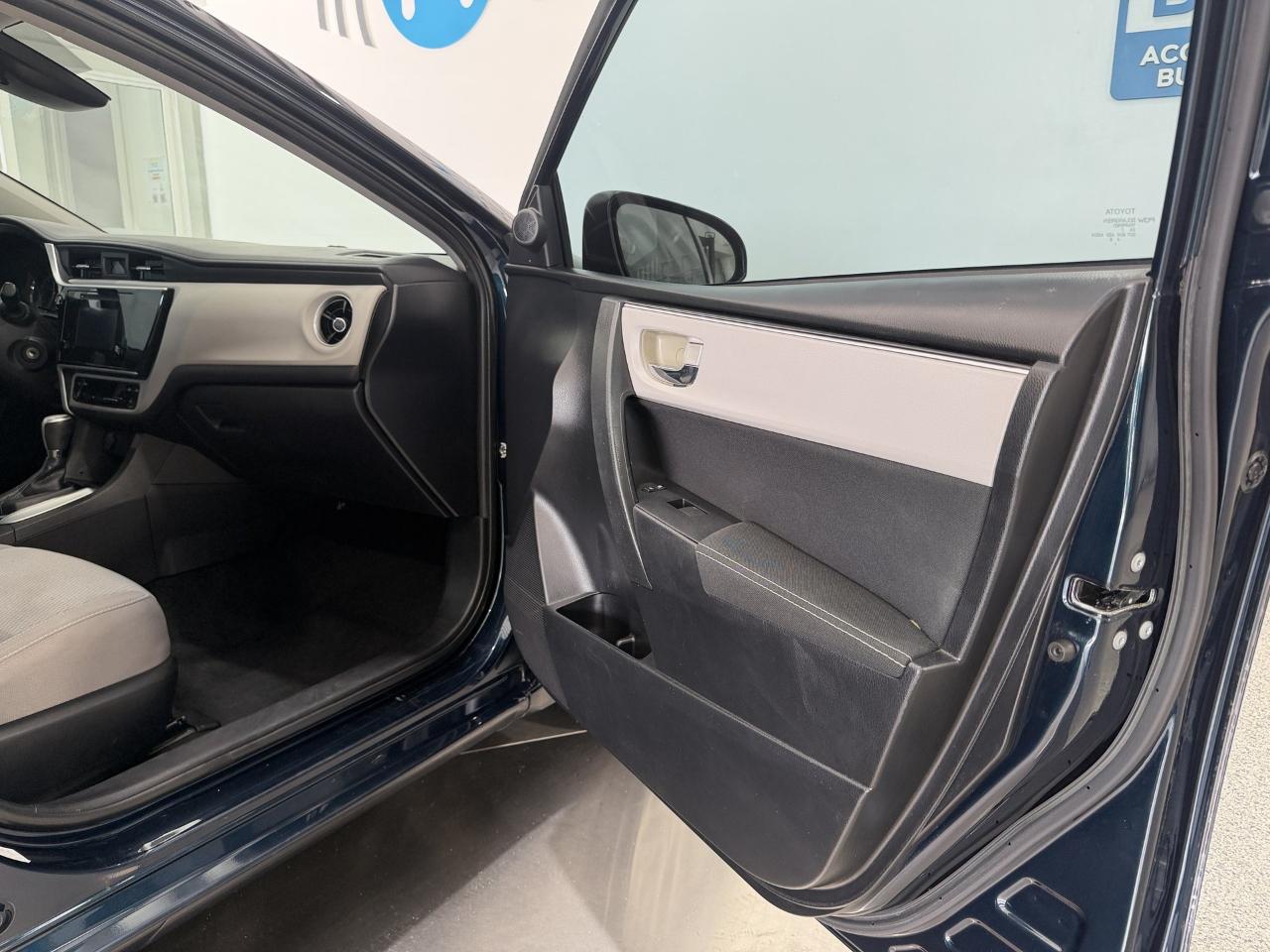 Toyota Corolla L CVT 2018