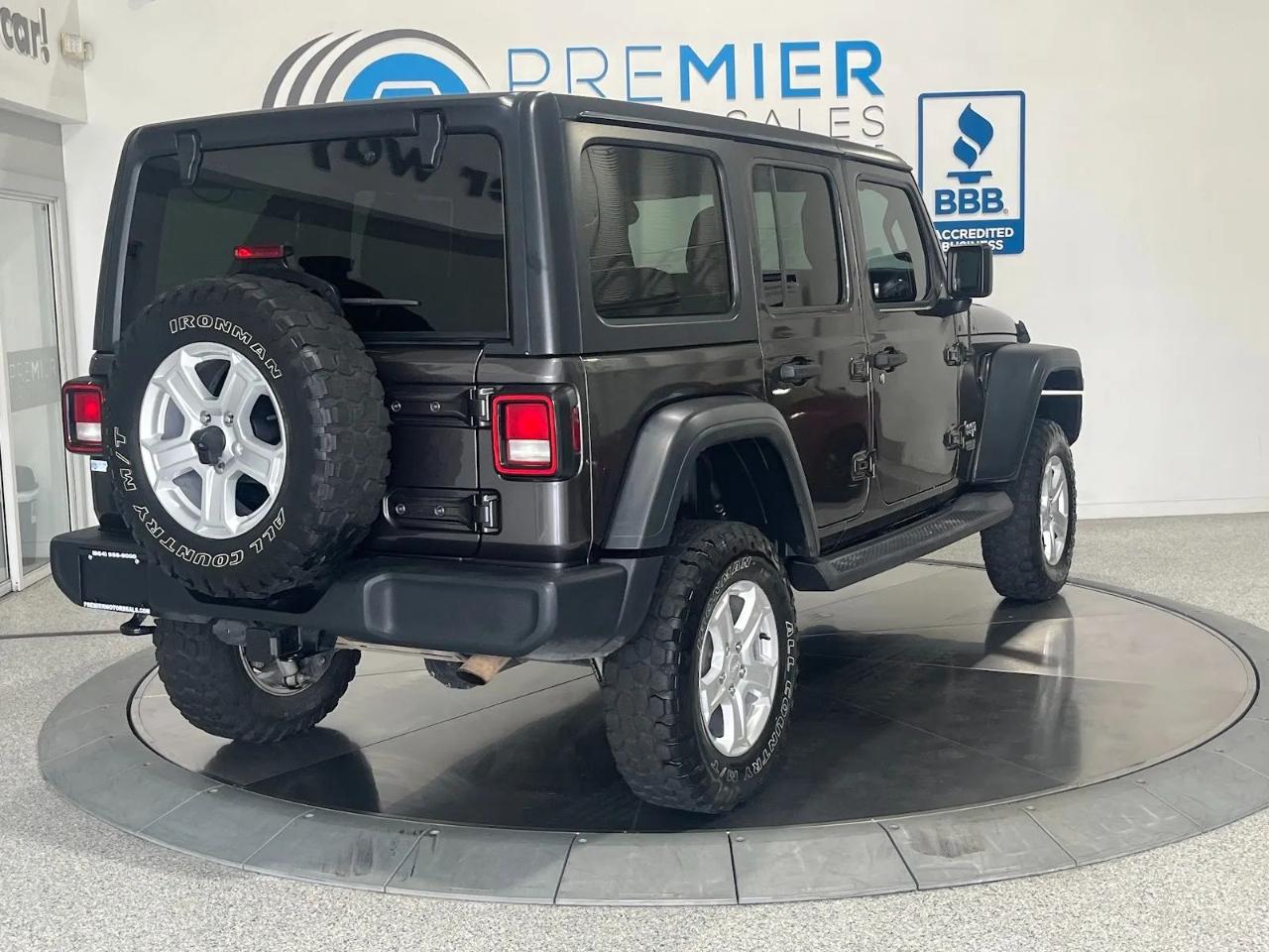 Jeep Wrangler Unlimited Sport 2018