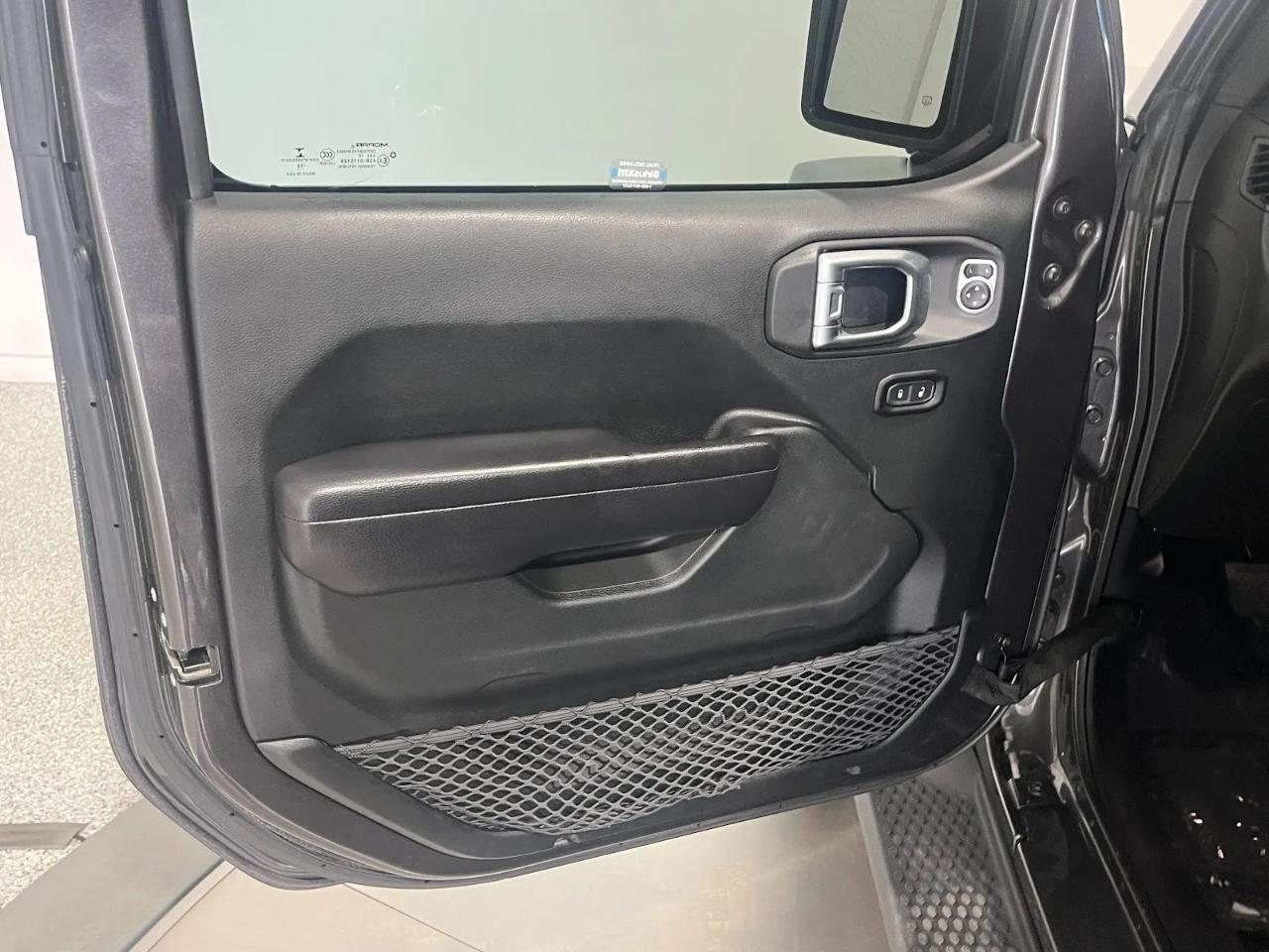 Jeep Wrangler Unlimited Sport 2018