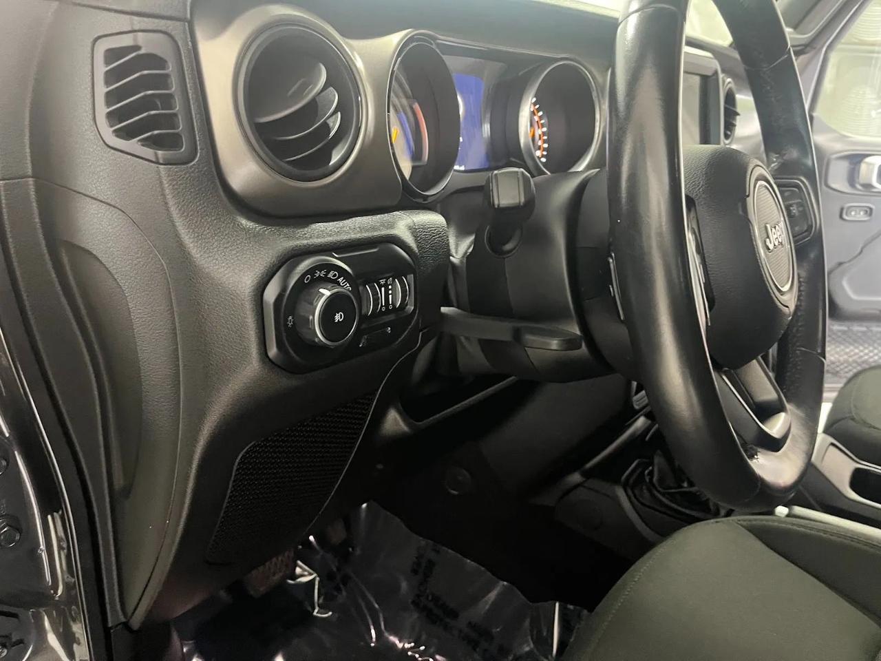 Jeep Wrangler Unlimited Sport 2018
