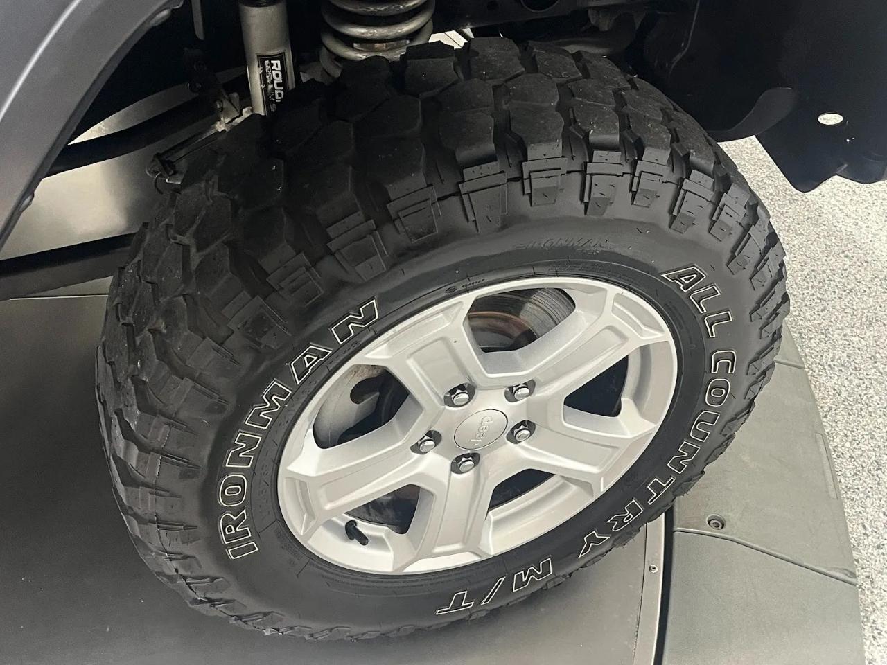 Jeep Wrangler Unlimited Sport 2018