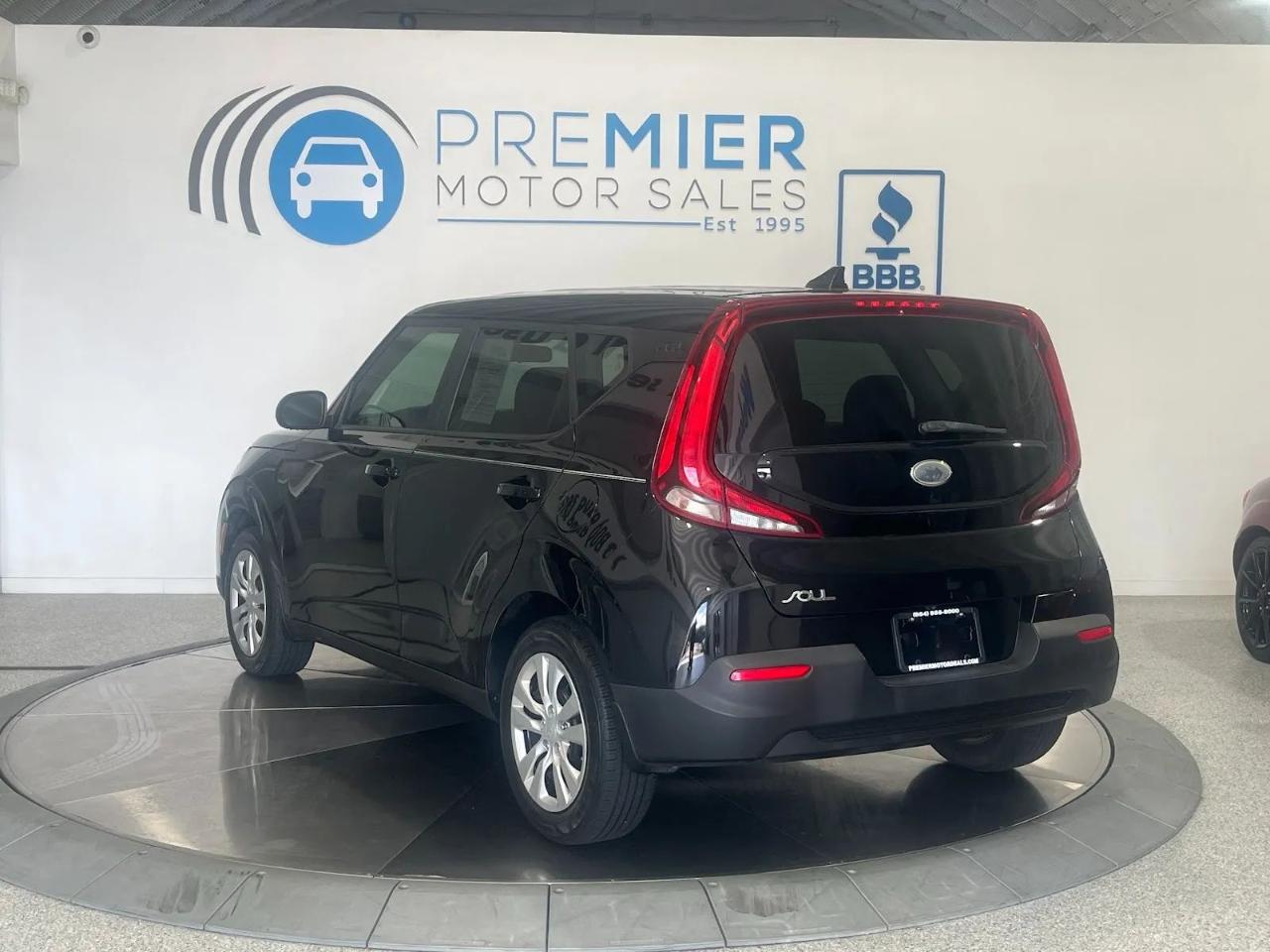 Kia Soul LX 6M 2020