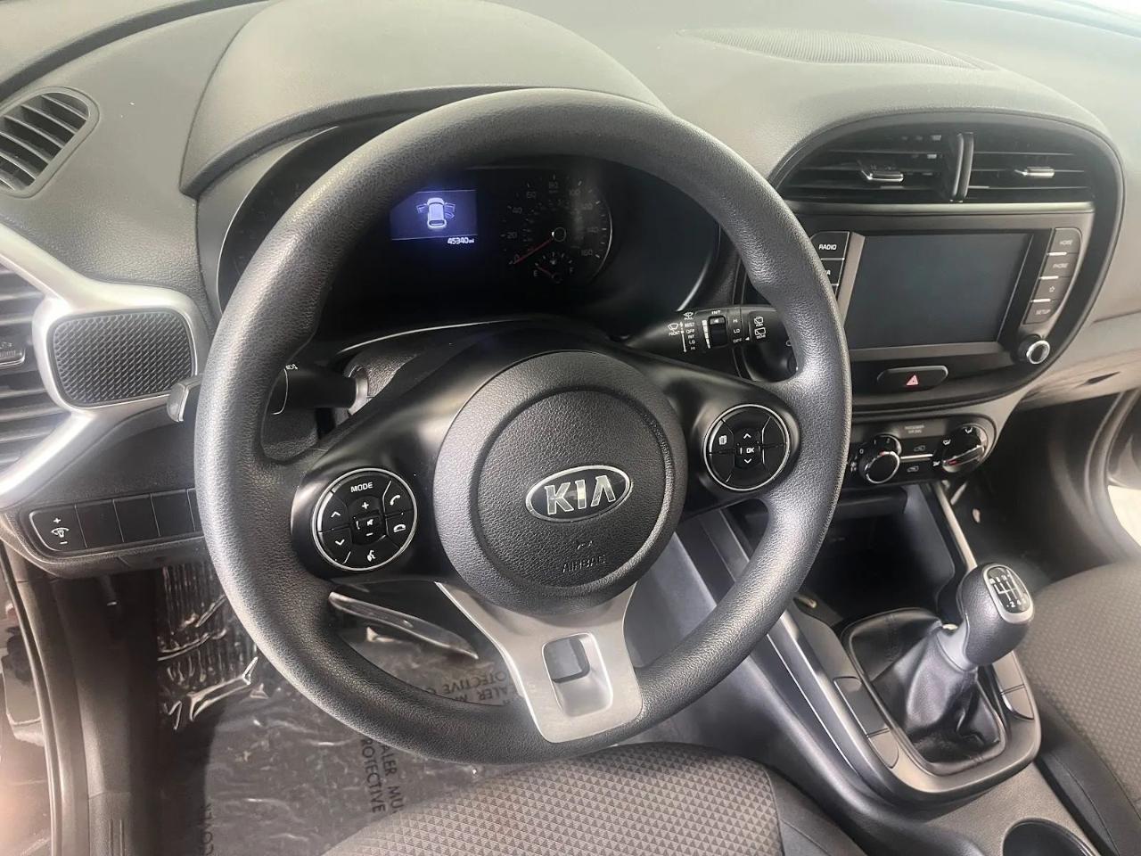 Kia Soul LX 6M 2020