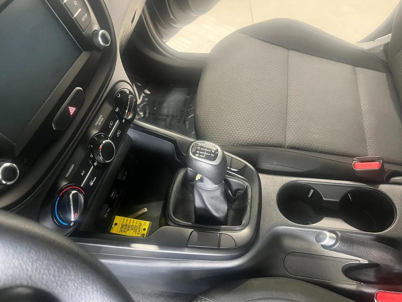 Kia Soul LX 6M 2020