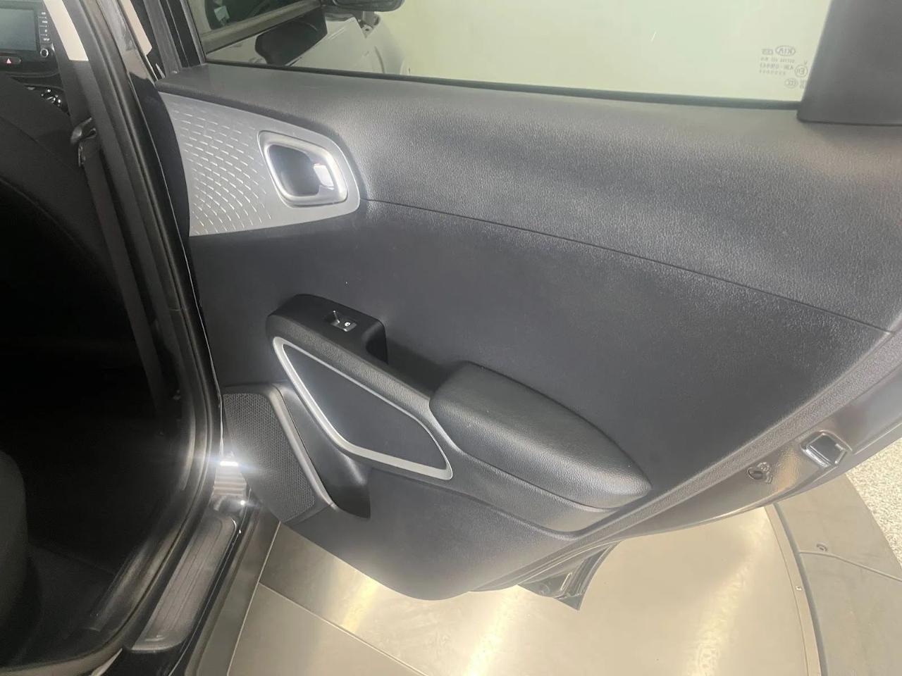 Kia Soul LX 6M 2020