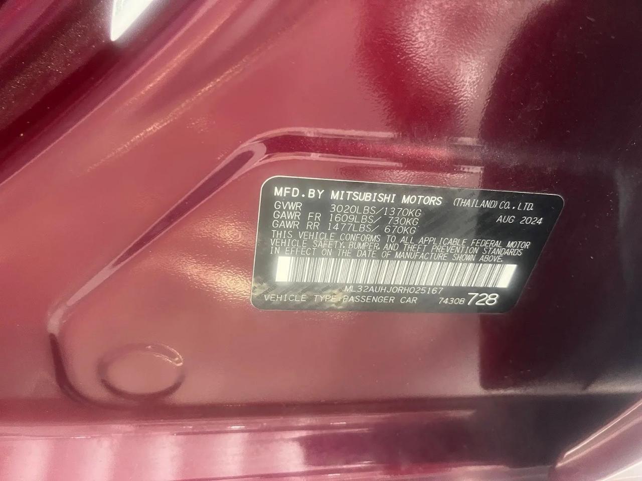 Mitsubishi Mirage ES CVT 2024