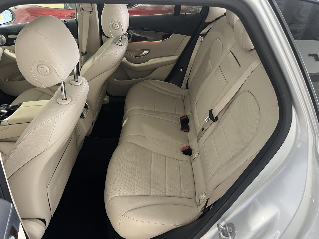 Mercedes-Benz GLC-Class GLC300 4MATIC 2017