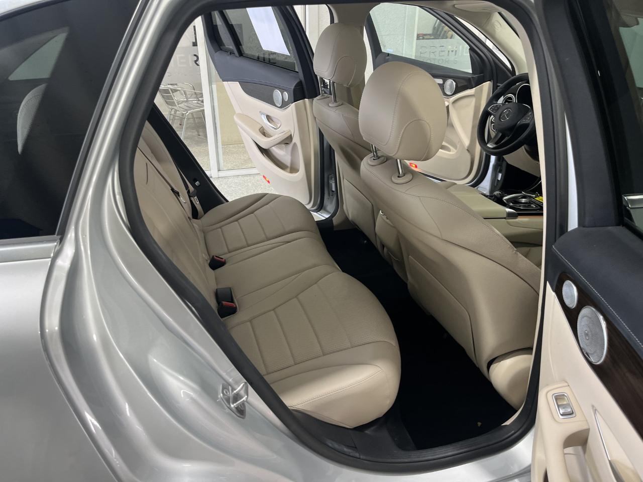 Mercedes-Benz GLC-Class GLC300 4MATIC 2017