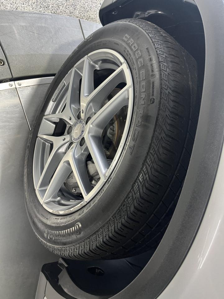 Mercedes-Benz GLC-Class GLC300 4MATIC 2017